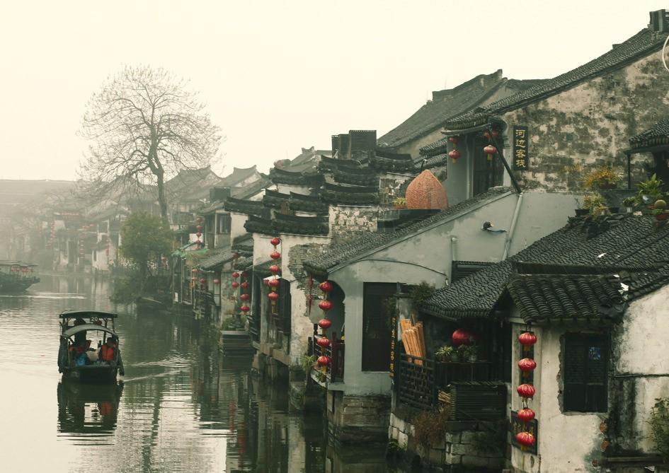 航天器的着陆场一般选择在什么地区游戏画面